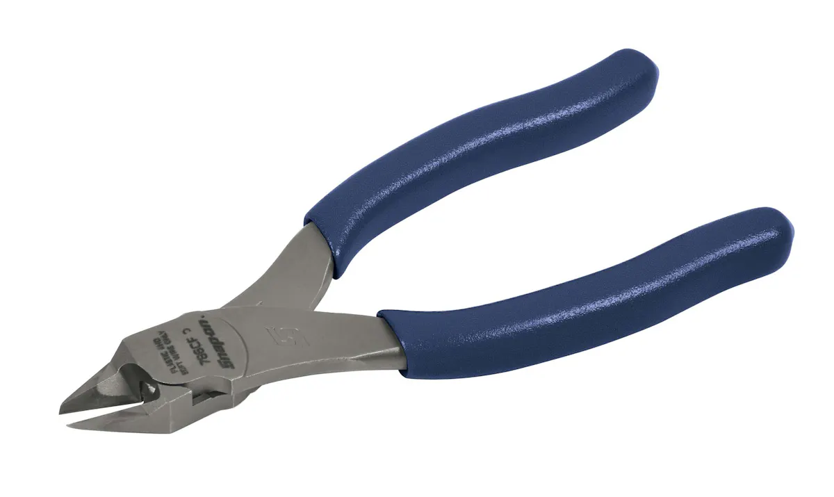 6IN FLUSH CUTTING PLIER PWR BL