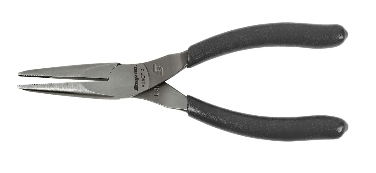 6IN NEEDLE NOSE PLIER DK TITAN