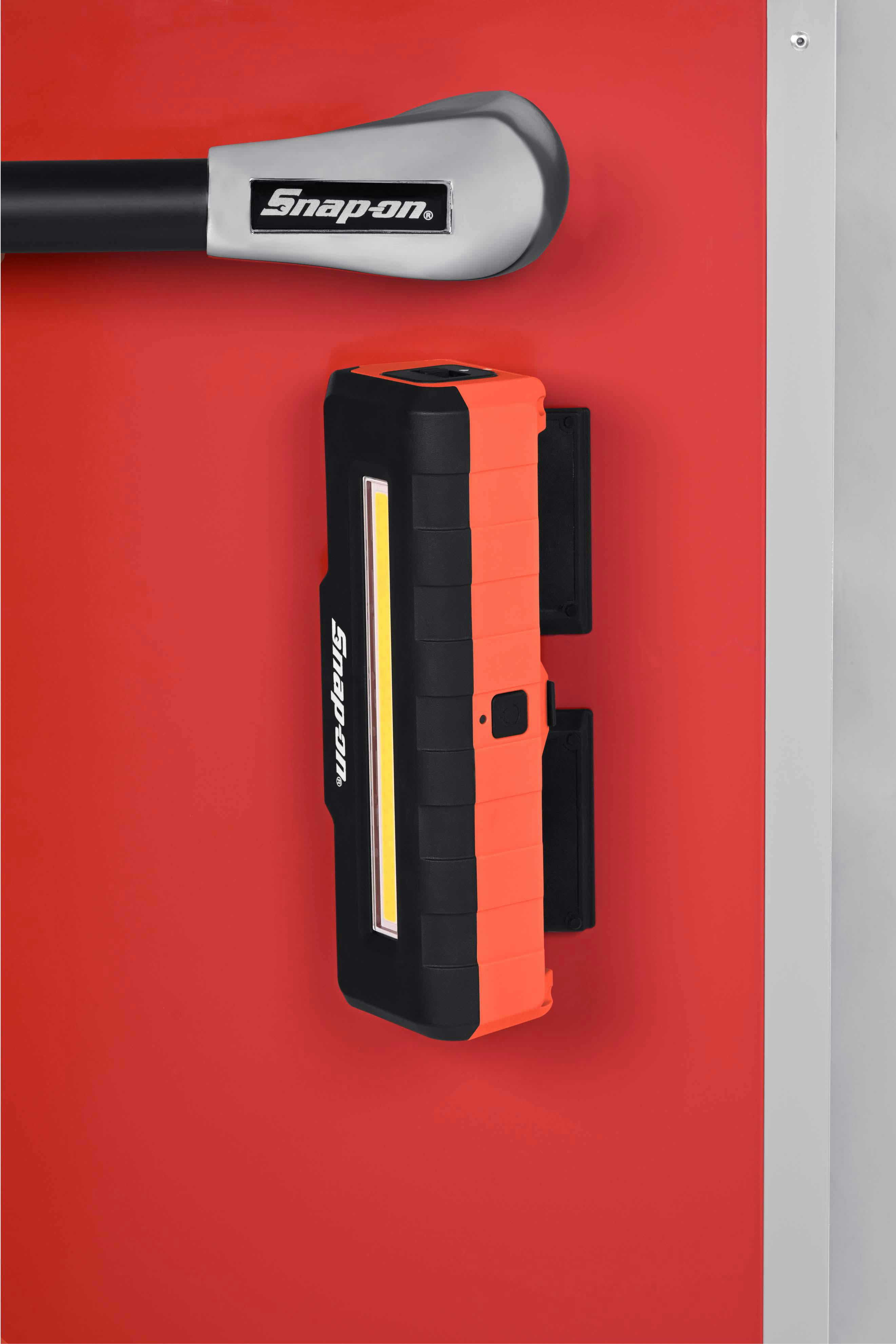 1,000 Lumen Rechargeable Battery Bar Light (Orange