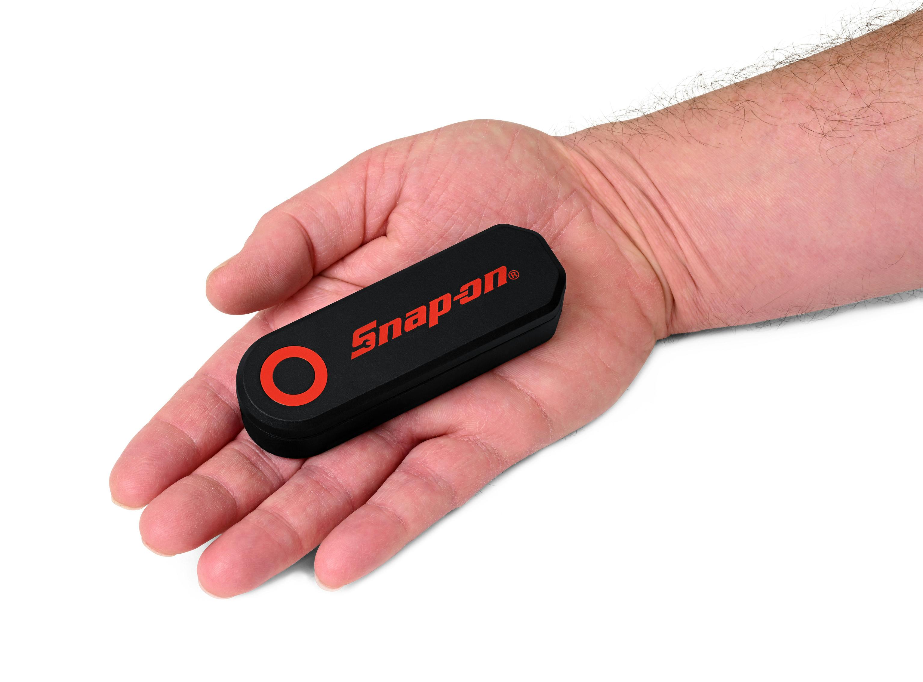 80-225 Lumen Flip Out Light | ECSPQ022 | Snap-on Store