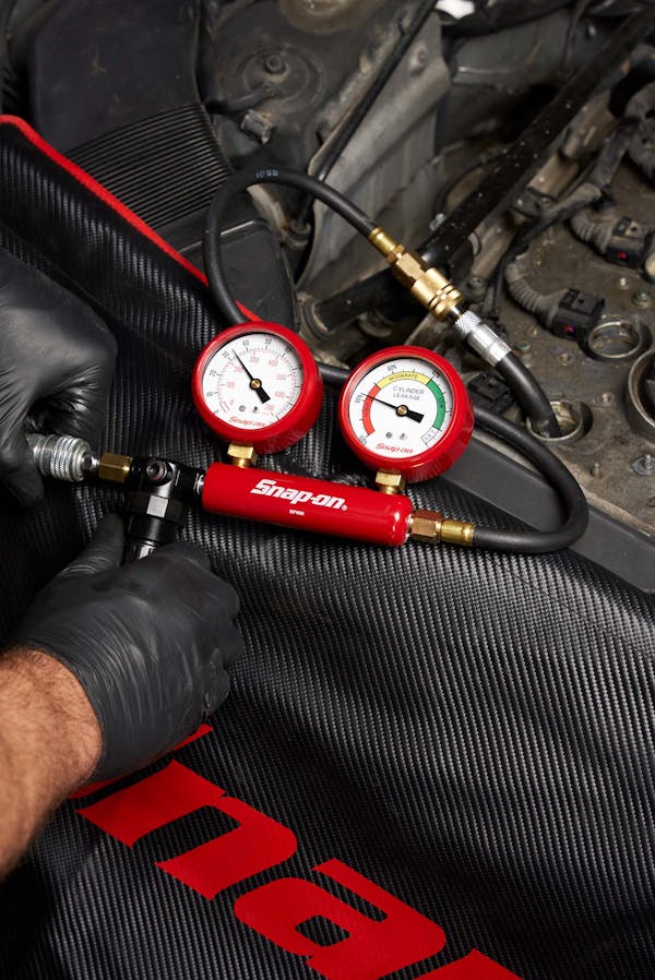 Cylinder Leak Tester Compression Leakage Detector Kit, 45 OFF