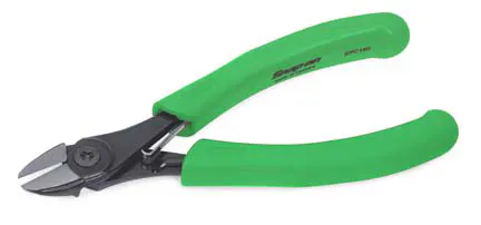 PLASTIC CUTTER- GREEN