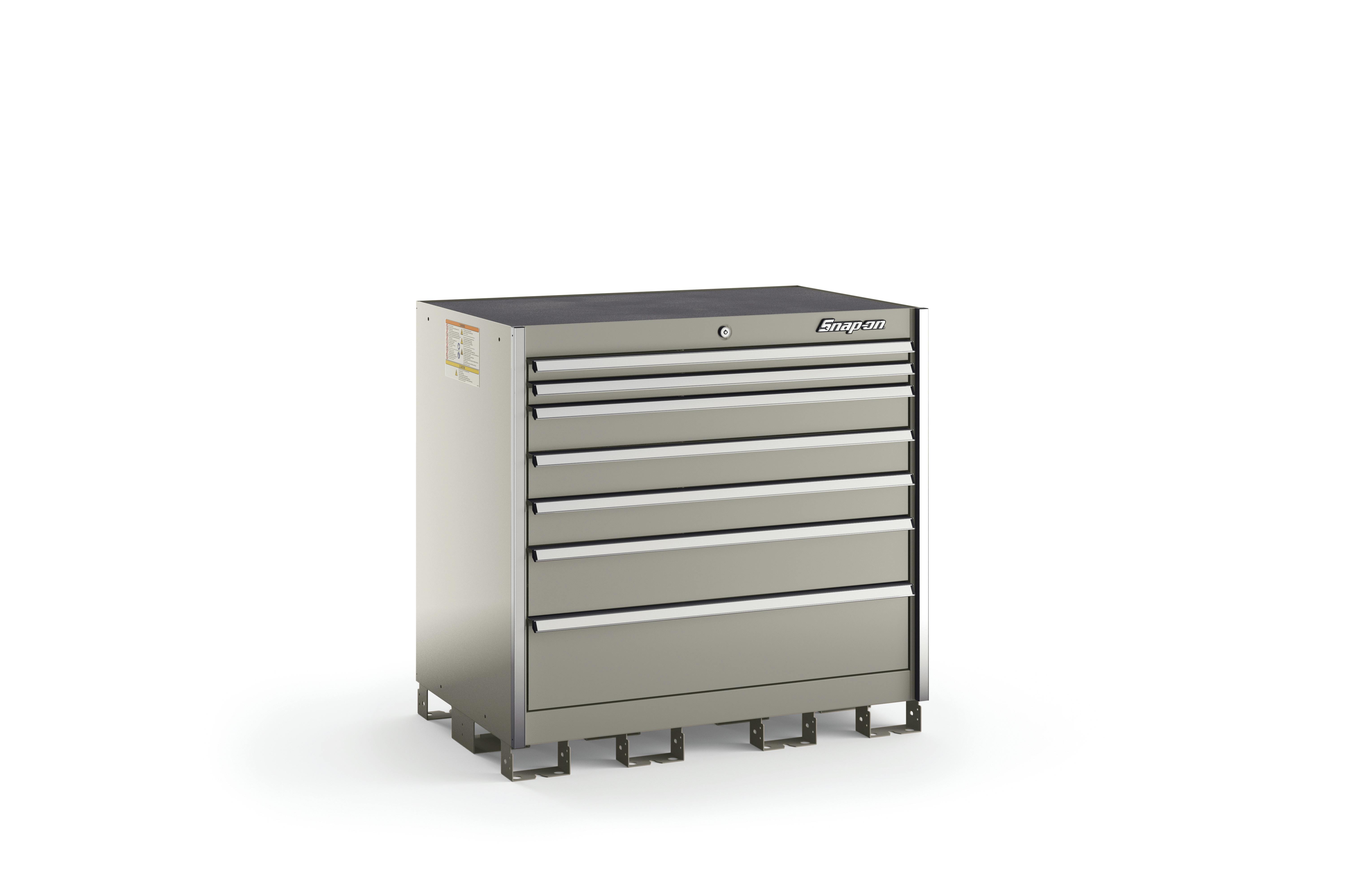 Seven-Drawer Extra-Wide Counter (Arctic Silver with Brushed Trim