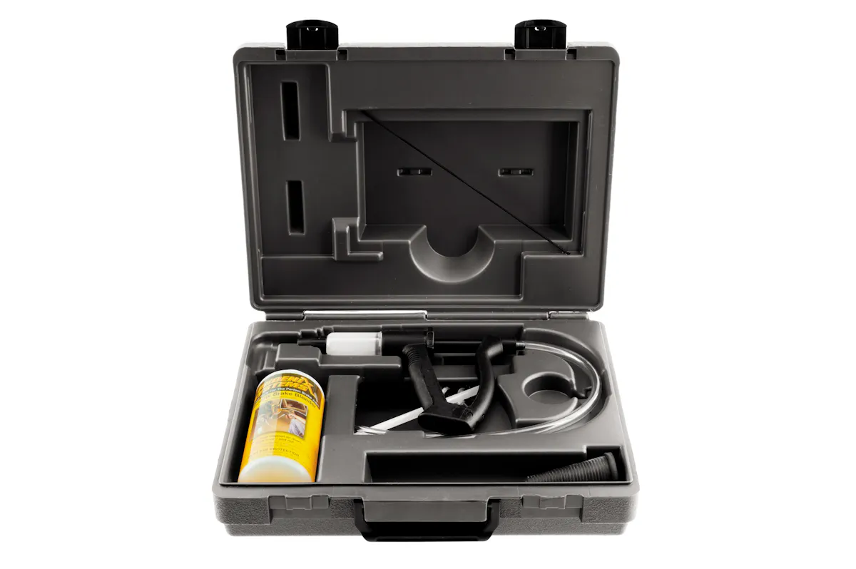 V12 INJ / SMART PK/CASE/VIDEO