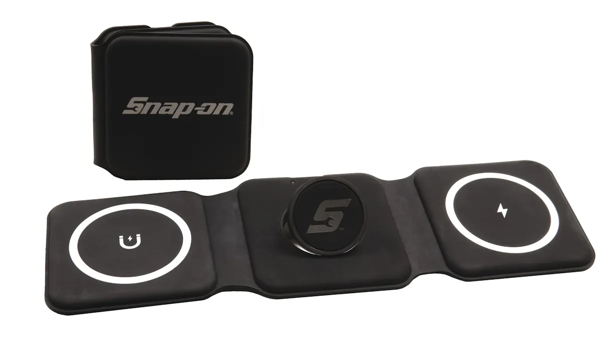 3-IN-1 TRAVEL CHARGER